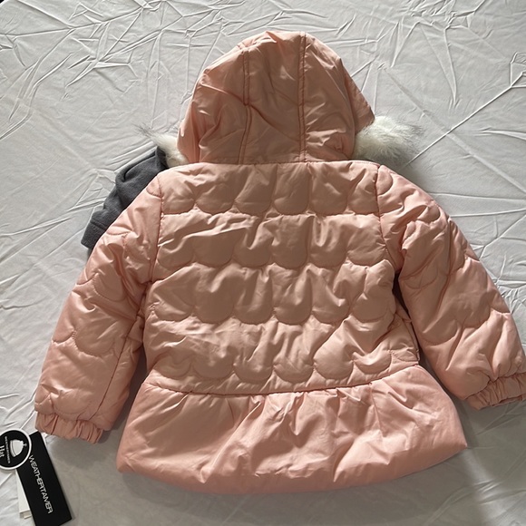 Weathertamer Toddler Girls Puffer Jacket with Hat - Picture 3 of 12